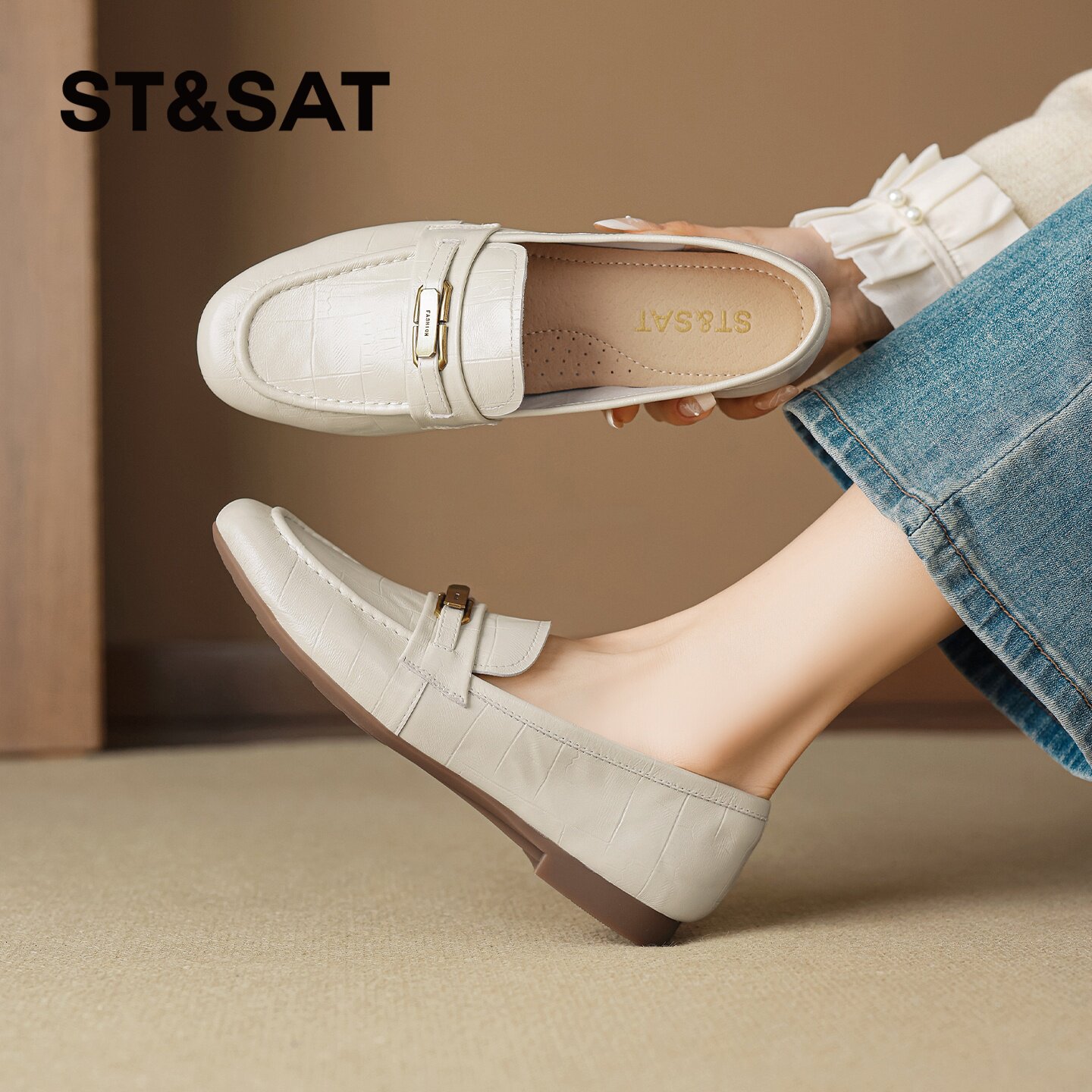 星期六白色乐福鞋女款2026新款平底金属扣一脚蹬百搭轻薄轻便单鞋