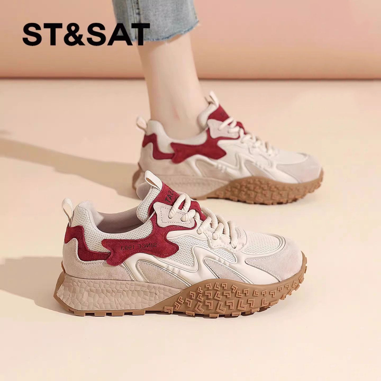 星期六德训鞋女款新款春夏季运动户外登山鞋厚底增高休闲阿甘鞋爆