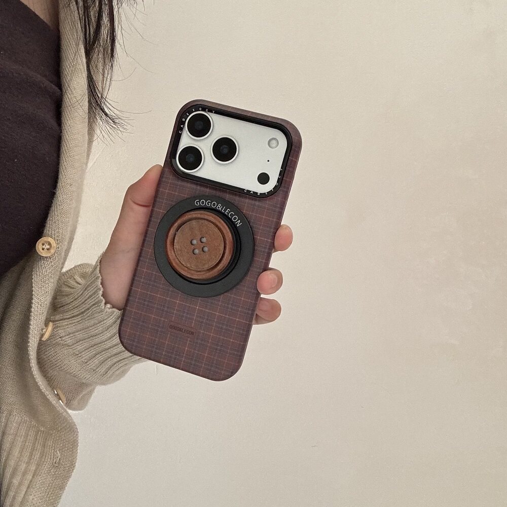 菲林棕格纹纽扣磁吸支架适用苹果17/16/15/14/13/promax手机壳新款iphone17promax情侣潮牌16pro软壳保护套,3C数码配件,手机保护套/壳,淘宝优惠券,粉丝福利购,淘宝优惠卷