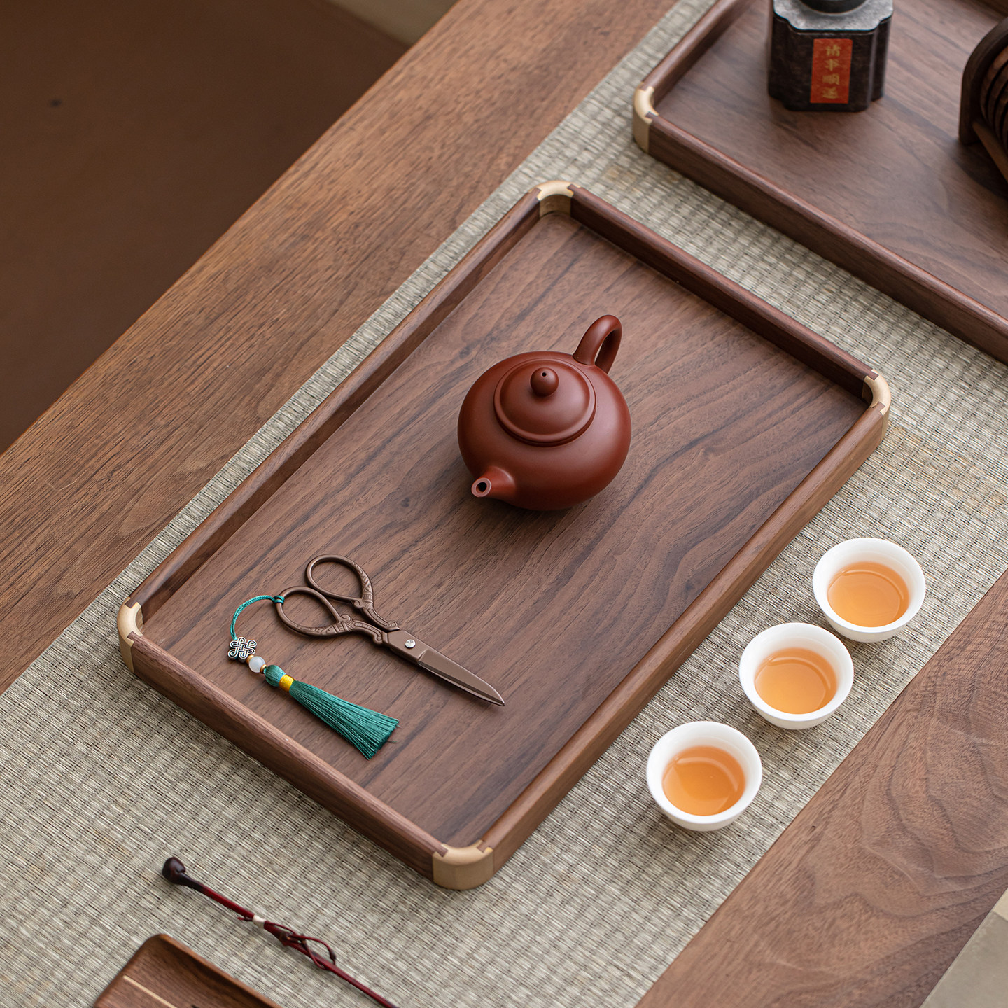 素臻天然胡桃木镶铜角长方形茶盘