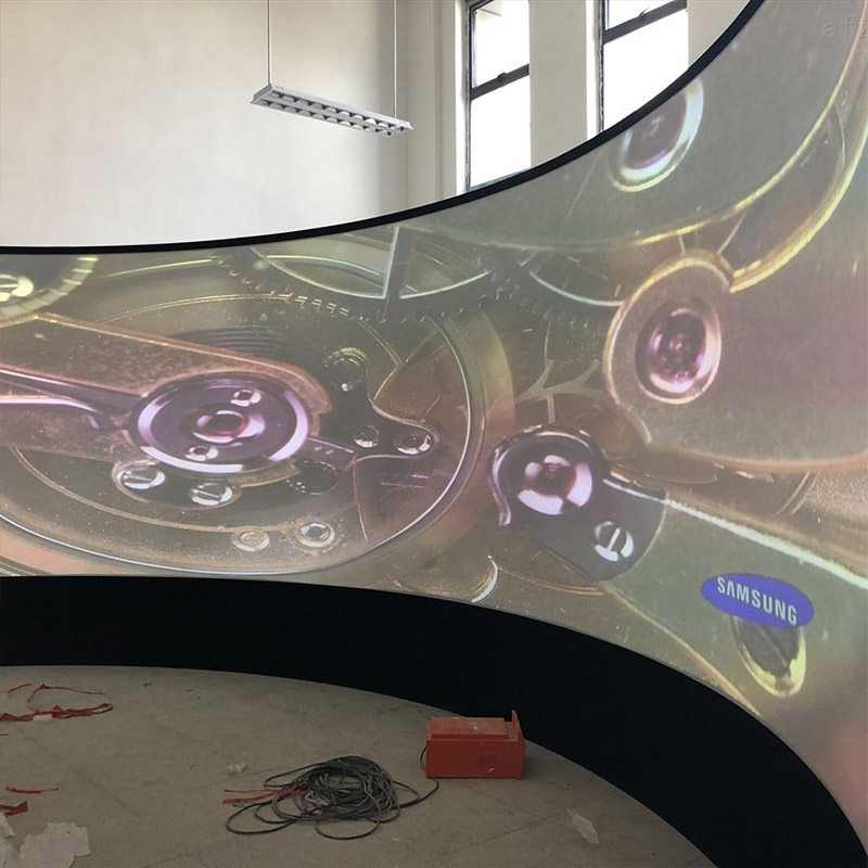 黑栅菲涅尔幕布3D立体融合技术弧形环形幕布激光投影高清金属硬幕抗光幕
