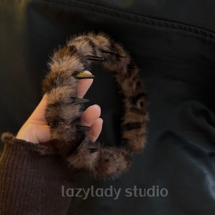 秋冬豹纹仿皮草齿梳发箍 倒梳正反两带头箍外出洗脸发捆发饰女