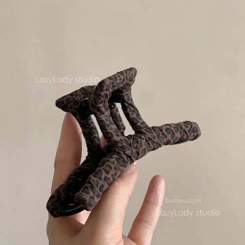 经典的豹纹色抓夹 洋气百搭简约大号鲨鱼夹盘发夹子后脑勺发卡女