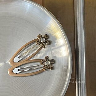 蛮特别的色 醋酸小花朵 精致小众椭圆BB夹掰掰夹子发夹边夹碎发