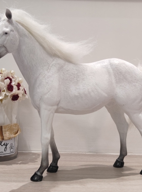 2026年马到成功仿真马摆件千里马送领导开业送礼客厅办公室装饰品