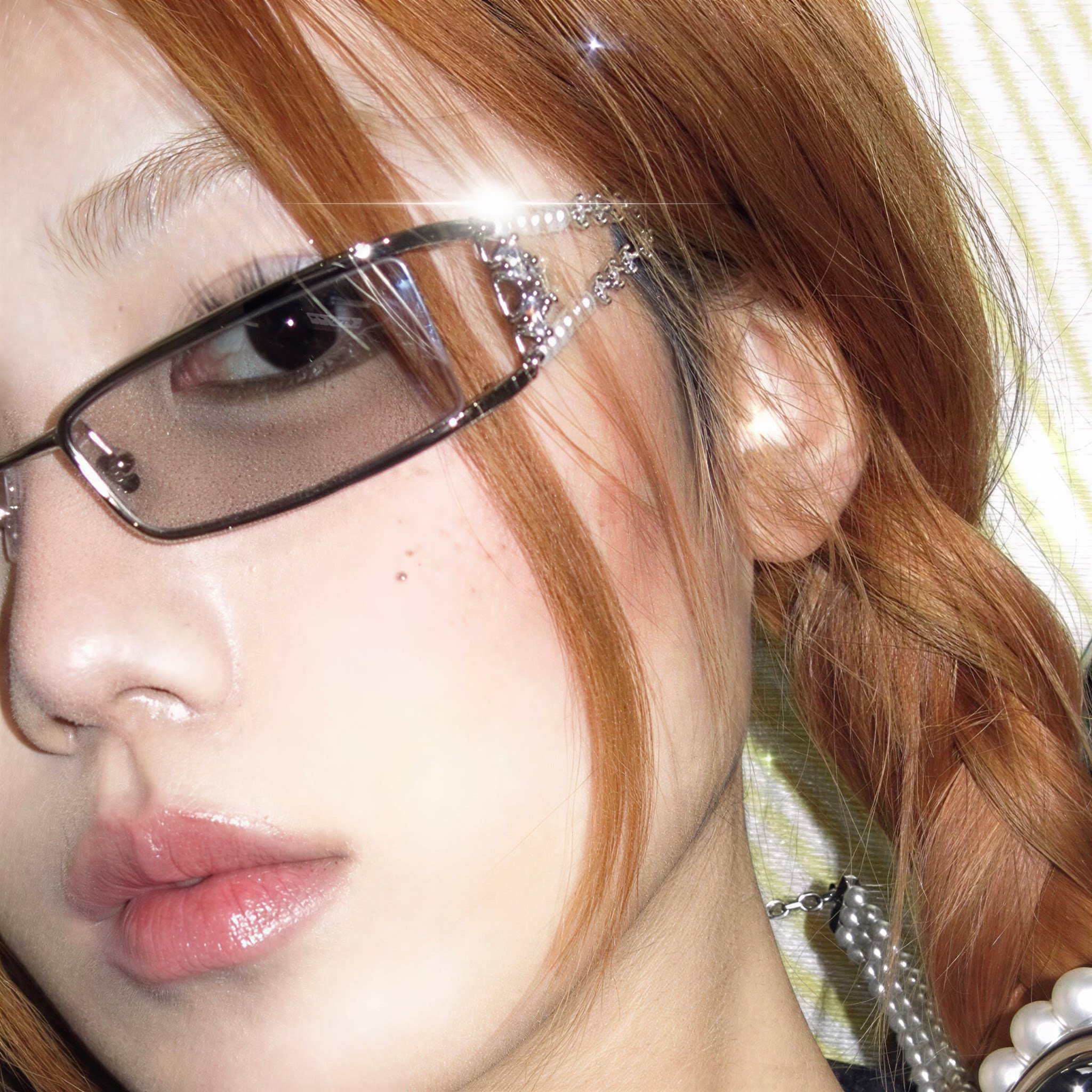 404的店韩版长方形复古金属风墨镜有气质修饰脸型街拍太阳眼镜女