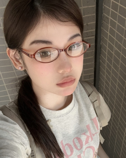 404 平光眼镜 店复古红椭圆素颜眼镜架凹造型街拍小红书网红同款