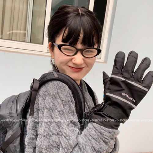 mona网红同款弹簧腿tr90近视镜