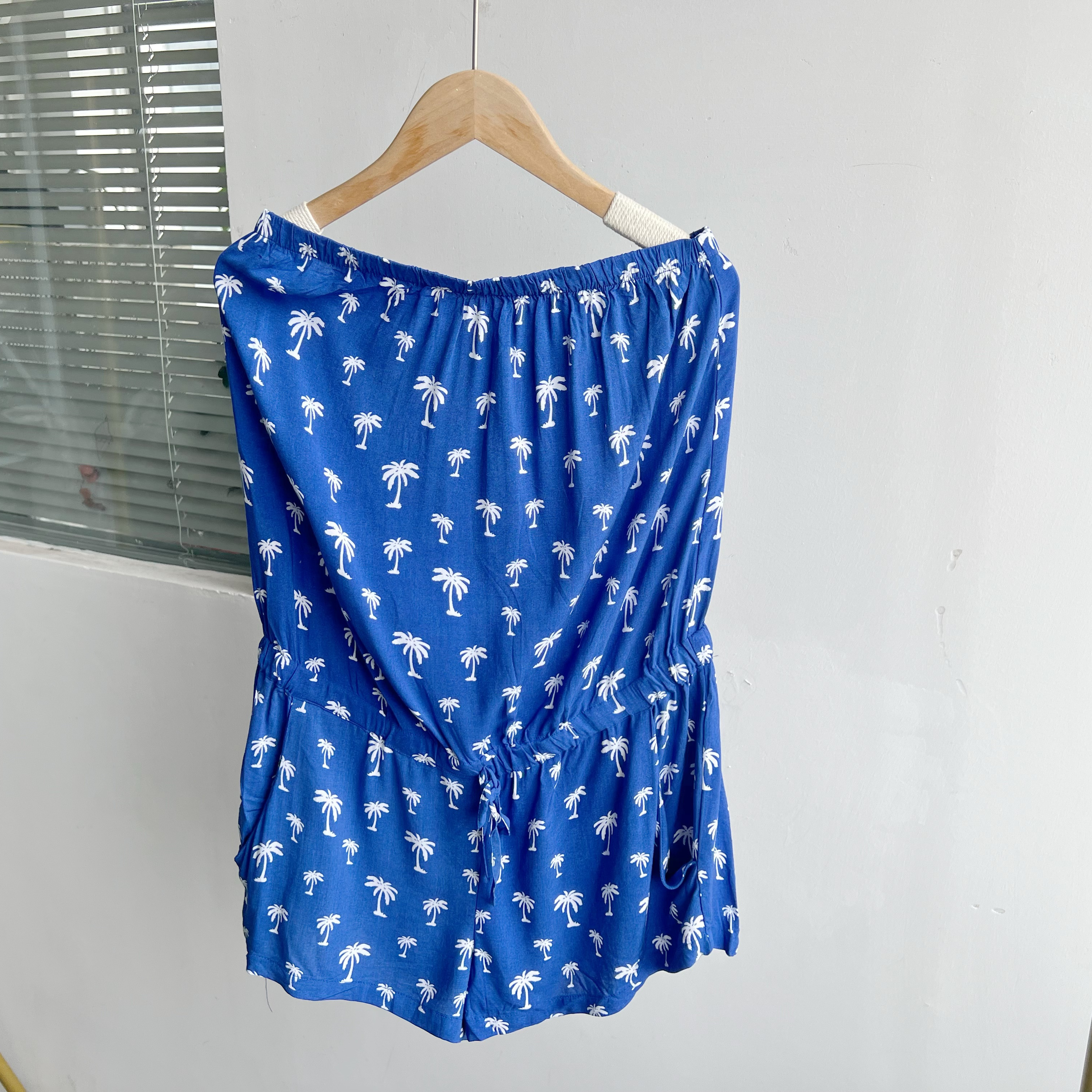 楼8A-44韩版夏季印花抹胸连衣短裤露肩纯欲甜美系连身直筒裤H25-4