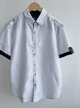 V2-58夏季白色印花翻领短袖衬衫时尚休闲宽松柔软透气舒适H25-2