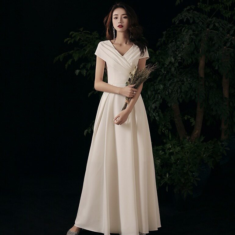 新娘领证小白裙登记法式简约平时可穿婚纱日常礼服订婚长款连衣裙图片
