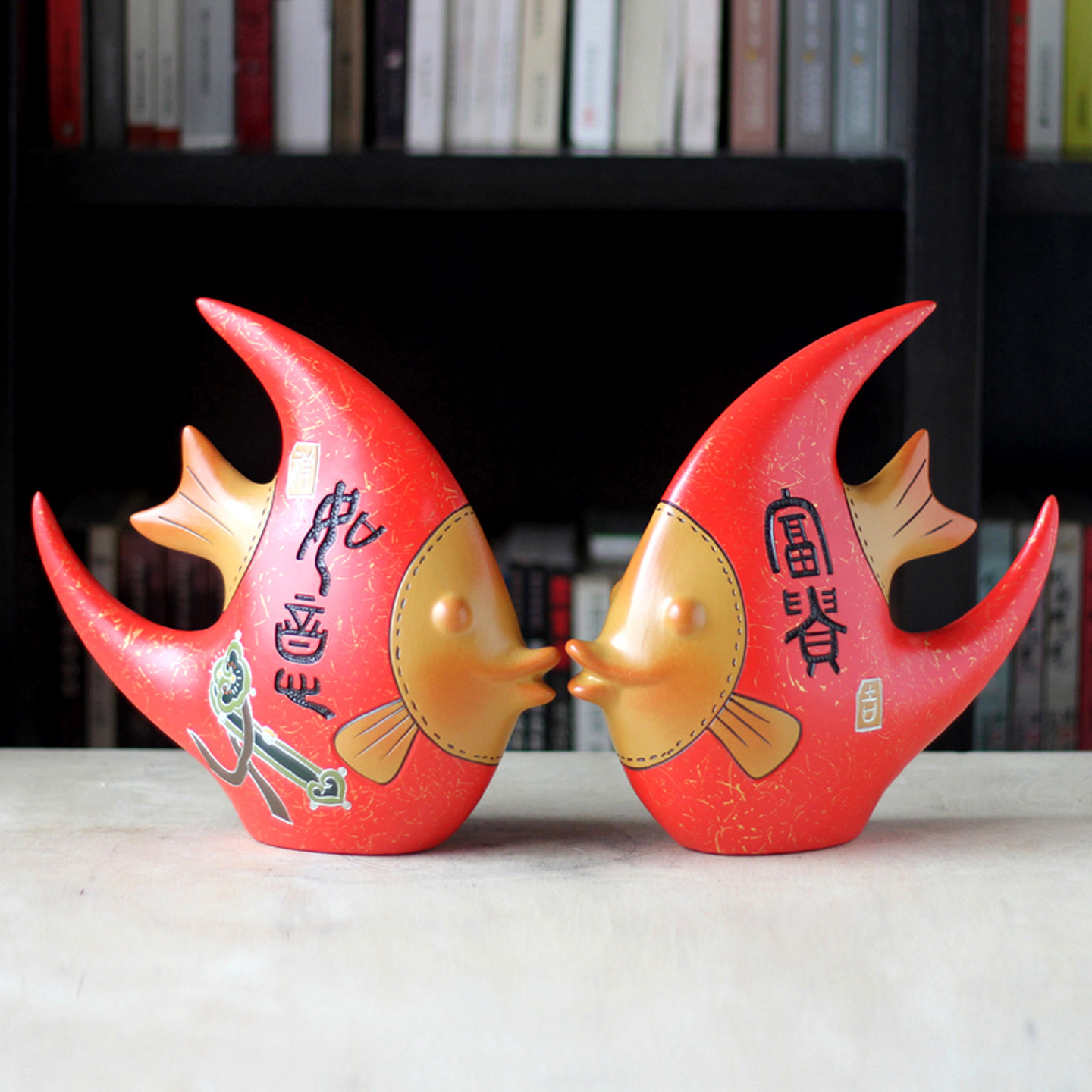 结婚摆件送礼佳品新房摆设客厅酒柜隔断餐柜工艺品富贵如意亲嘴鱼