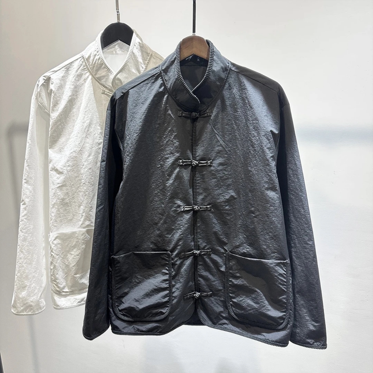 春季轻奢简约个性潮流百搭男士中式国风立领衬衣盘扣设计休闲外套