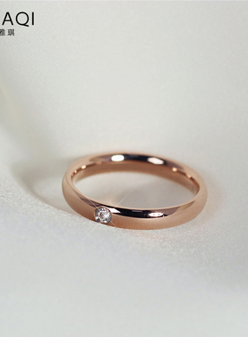 单钻光面钛钢镀18K金戒指闪锆尾戒女食指指环新款戒子情侣高级感