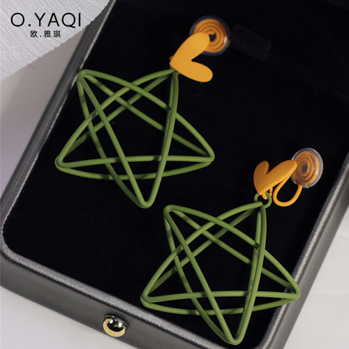 简约镂空五角星爱心蚊香盘耳夹