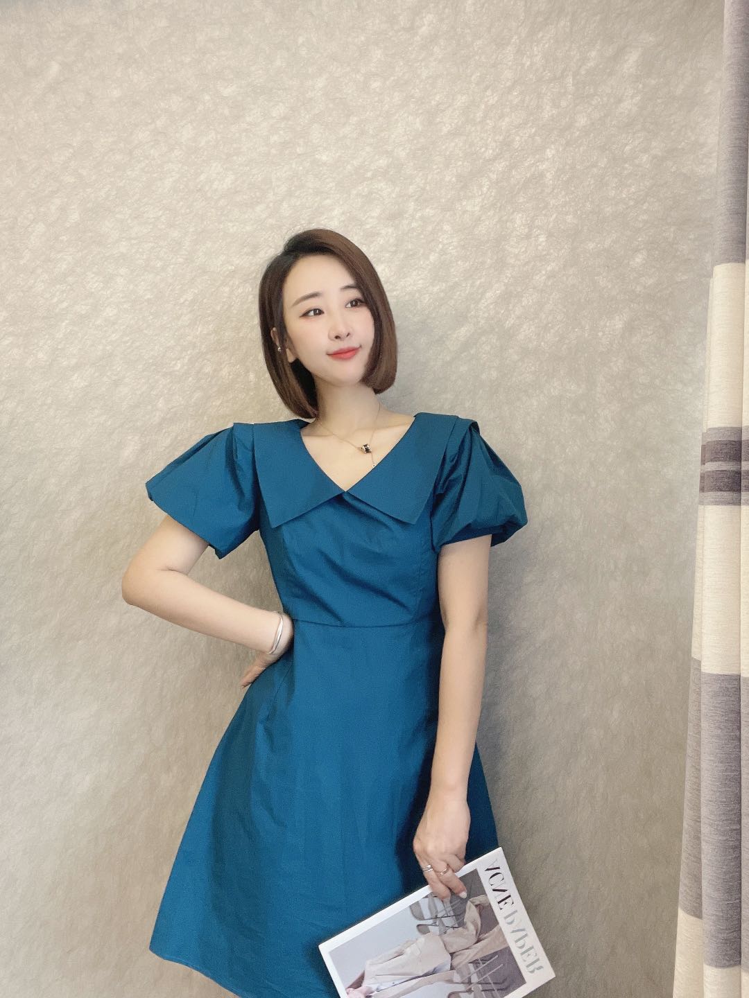夏季小个子娃娃领甜美纯色