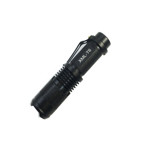 防水LED强光手电筒远射王变焦手电筒Sk98 迷你伸缩放家用充电远射