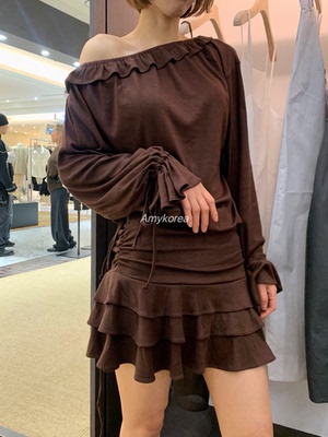 BRELLIN Amy韩代 26早春 东大门 斜肩荷叶边 长袖衬衫 纯色百搭