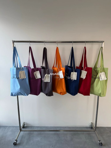 tempting Amy韩代 26春夏 东大门 洋气刺绣字母 单肩布包纯色百搭