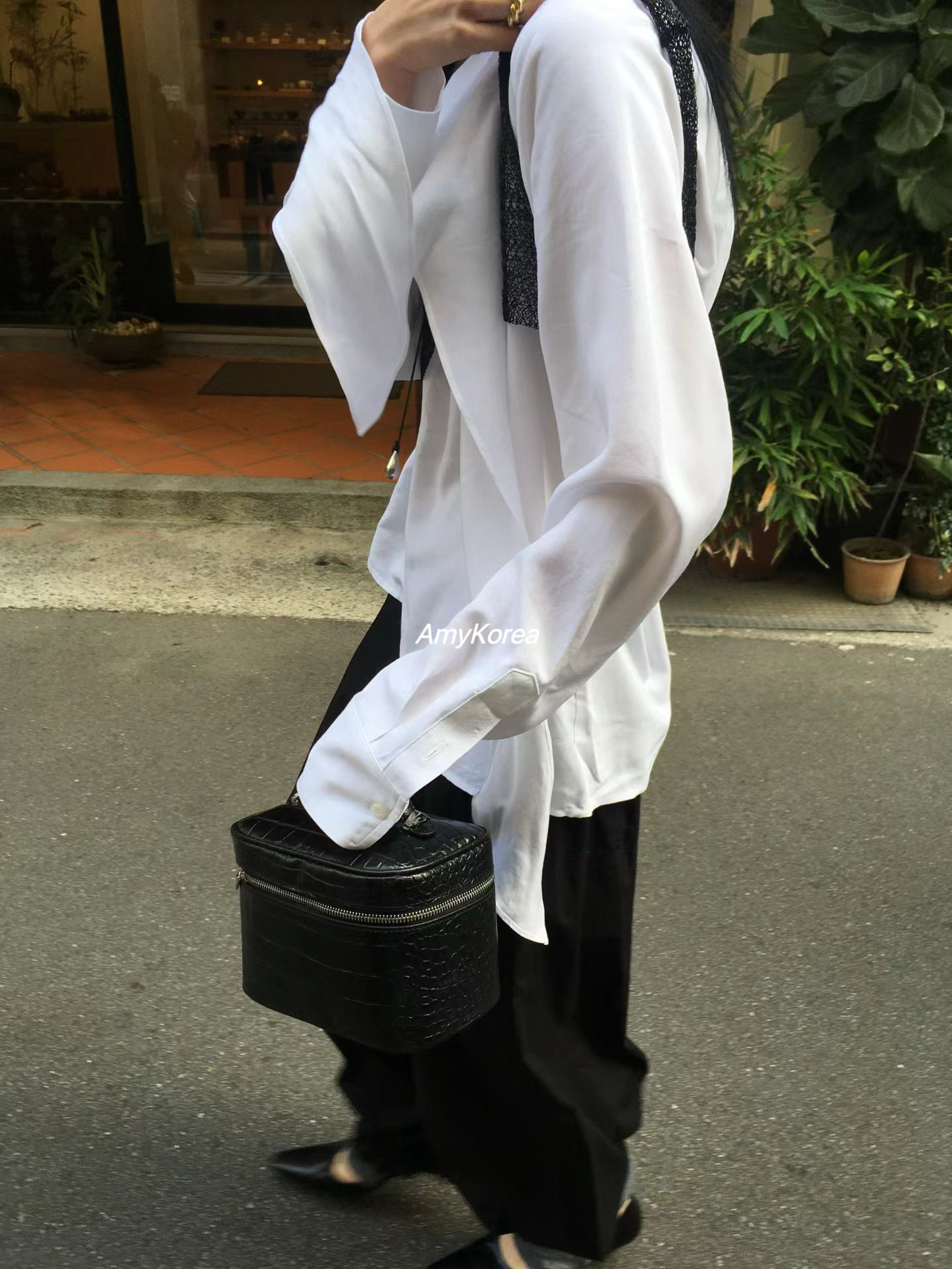 tempting Amy韩代 26早春 东大门 小众荷叶领 长袖衬衫纯色百搭