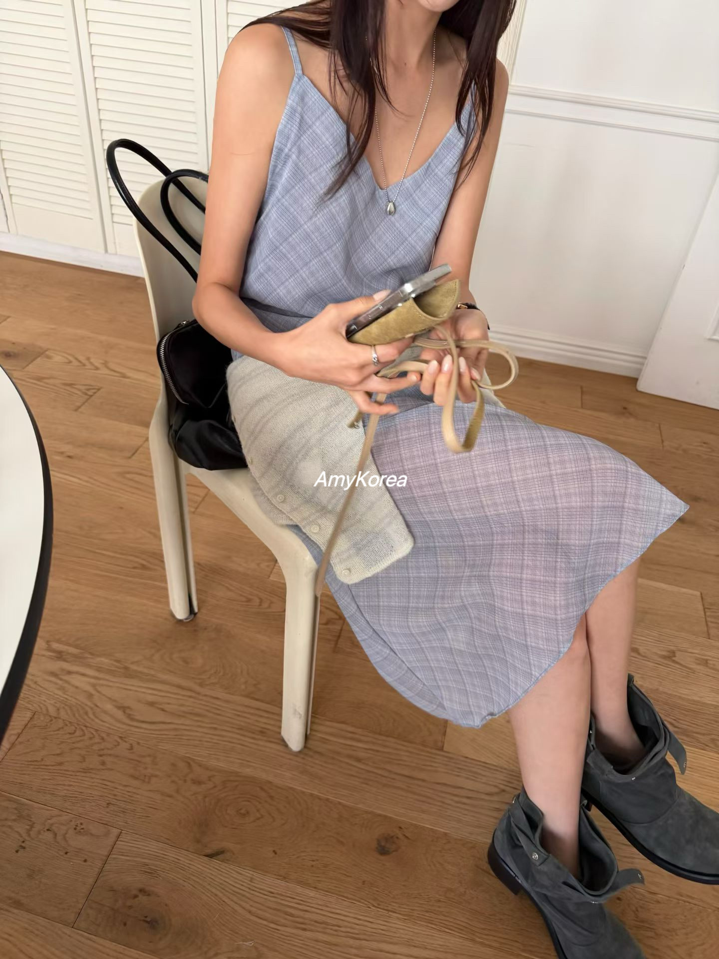 wearable Amy韩代 26早春 东大门 轻盈格子 吊带连衣裙 纯色百搭