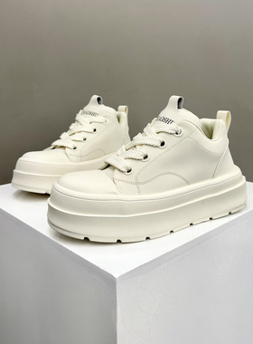 男鞋春季2025新款爱心鞋底透气潮流小白鞋百搭板鞋增高男士休闲鞋