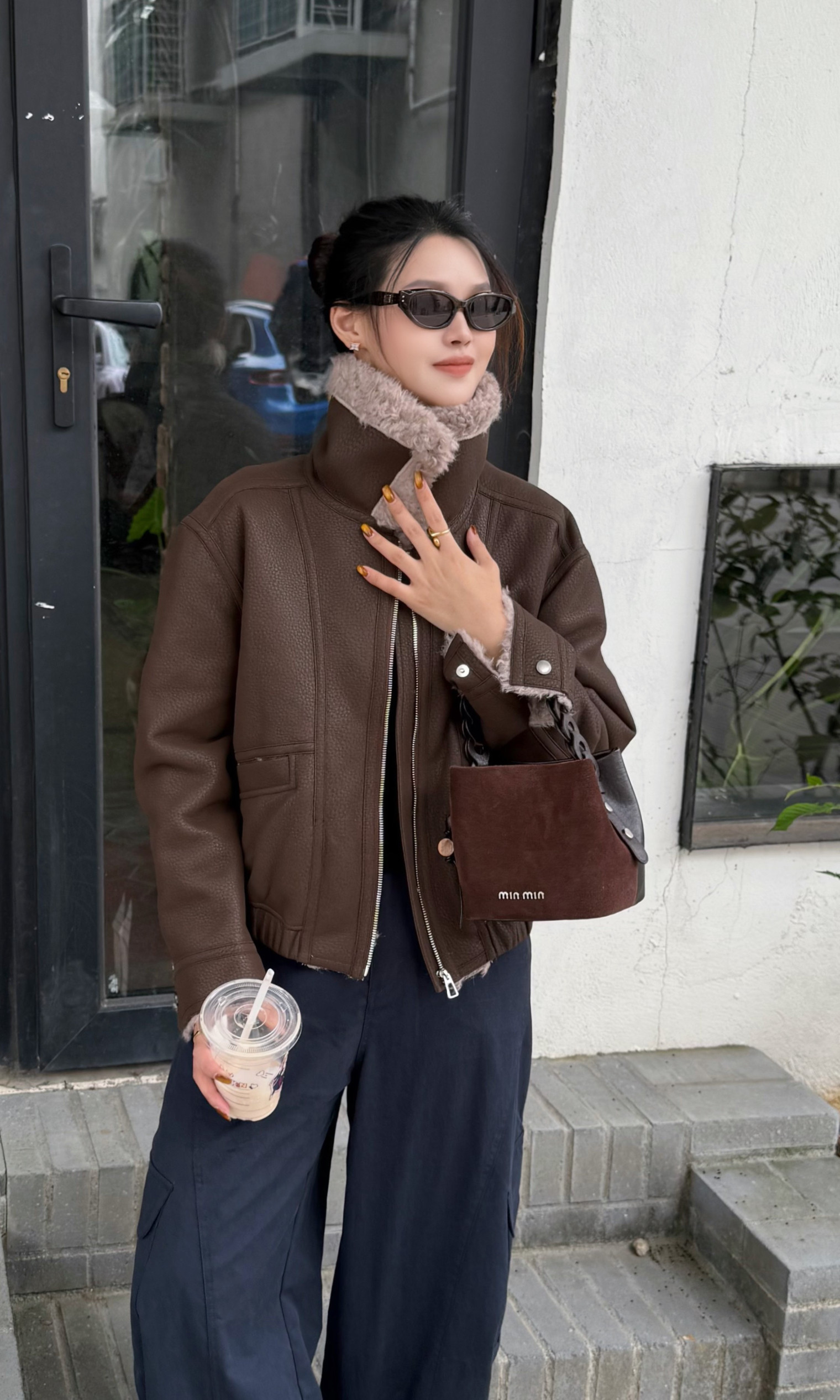 女装批发皮毛一体羊羔毛外套女2025冬新款加绒小个子短款机车服