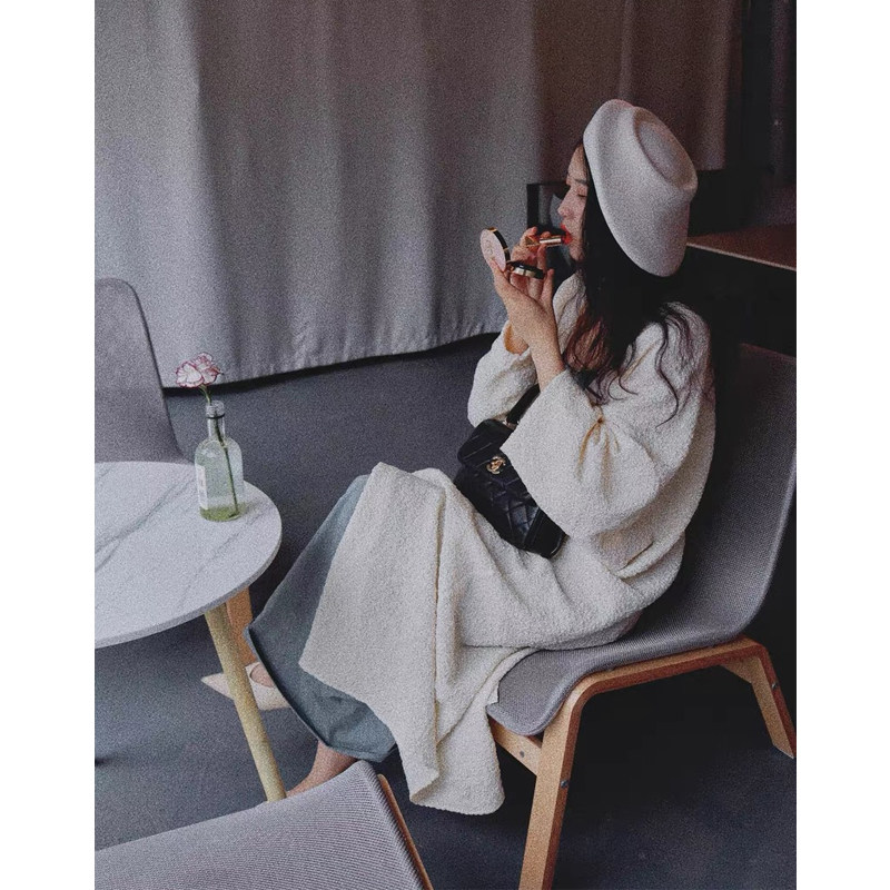 旗左 秋冬羊毛呢贝雷帽罕见法式异形优雅复古不对称晚装礼帽玫红