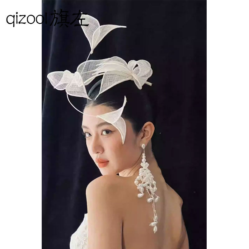 旗左 原创设计不规则流线形白色叶子妆造发饰时装杂志头饰