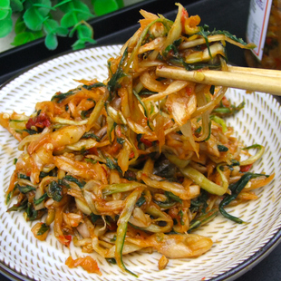 老街特卖 宣城香菜香辣白菜心酱咸下饭菜农家自制微辣特辣500g