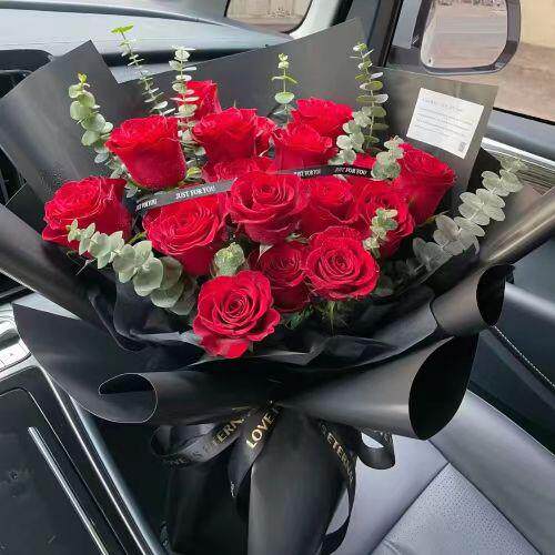 黑龙江红玫瑰鲜花花束七夕情人节生日送老婆女友爱人礼物送花到家