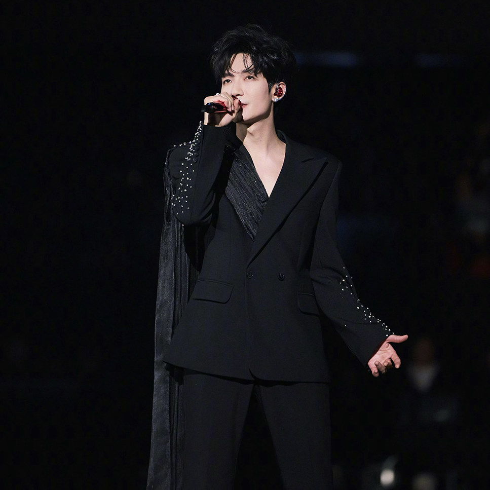 陈楚生明星同款黑色镶钻飘纱西装男演出舞台高级感设计感西服外套,男装,休闲西服,淘宝优惠券,粉丝福利购,淘宝优惠卷