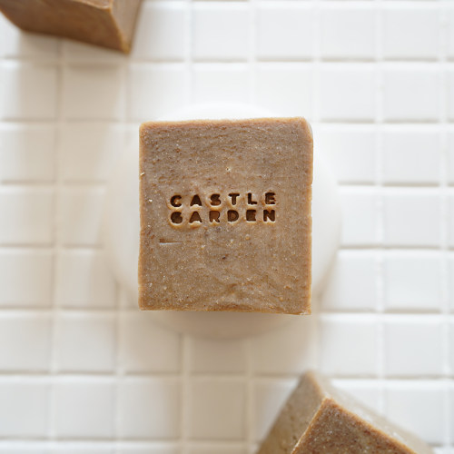 CASTLE GARDEN天然手工冷制家事洗衣内衣皂无添加220g 松香/艾草