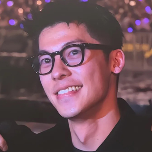 许光汉同款 小框高级感方形防蓝光眼镜框痞帅可配近视 黑框眼镜男款