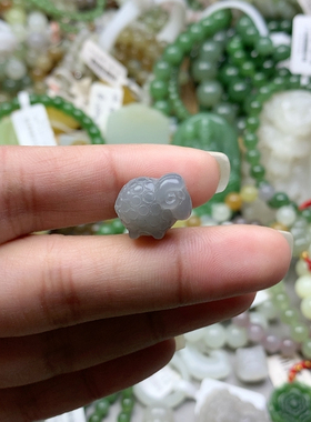 G7738和田玉冰紫胖羊