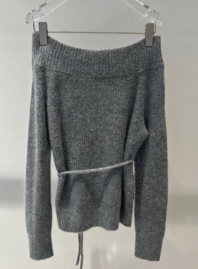 店艾诺丝2026早春新款百搭休闲风显瘦一字领腰带针织衫女BR801199