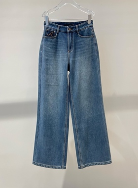 店艾诺丝2025冬季新款时尚经典复古直筒宽松阔腿牛仔裤女AR324024