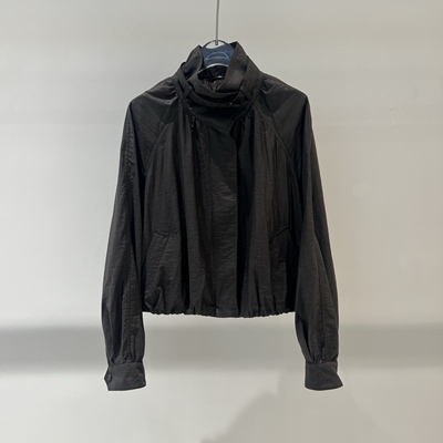 店艾诺丝春季宽松立领短外套女