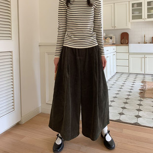 墨绿松紧腰显瘦灯芯绒阔腿裤 peri sea