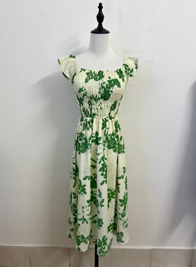 LZHOUSE 2025夏末清货 70两件法式温柔风方领飞袖碎花连衣裙