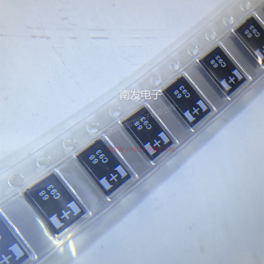 16TQC68M  SMD POSCAP 高分子钽电容 68UF 16V D3L ESR:50毫欧