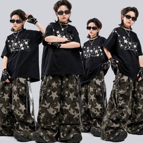 六一儿童街舞演出服嘻哈风少儿hiphop男童迷彩裤套装女童jazz表演