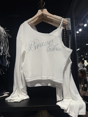 WM wmanagement国内正品代购斜肩长袖上衣不支持退换