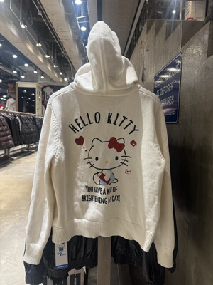 BASEMENT FG 国内北京BF正品代购连帽拉链毛衣外套不支持退换