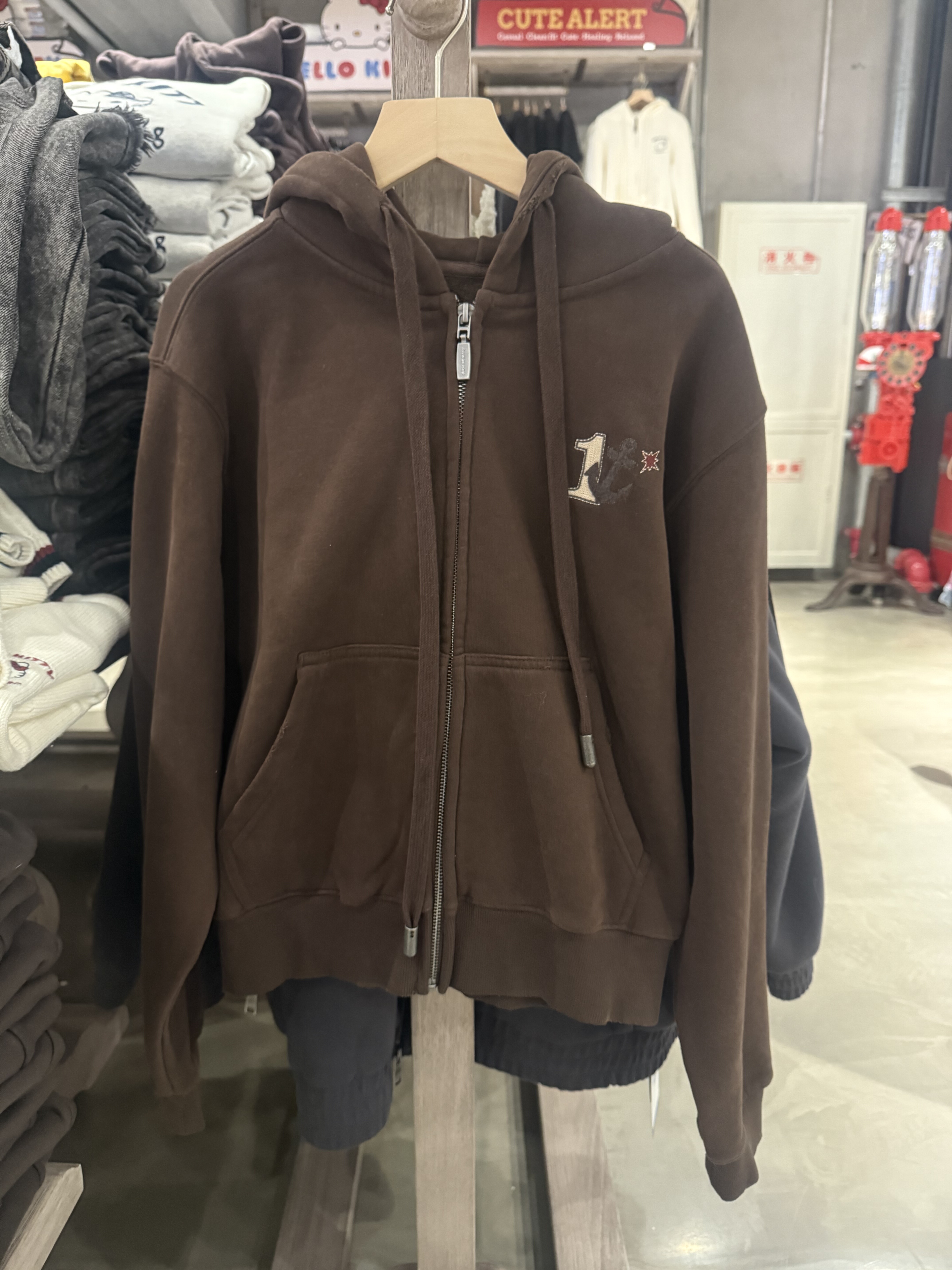 BASEMENT FG 国内北京BF正品代购连帽卫衣外套不支持退换