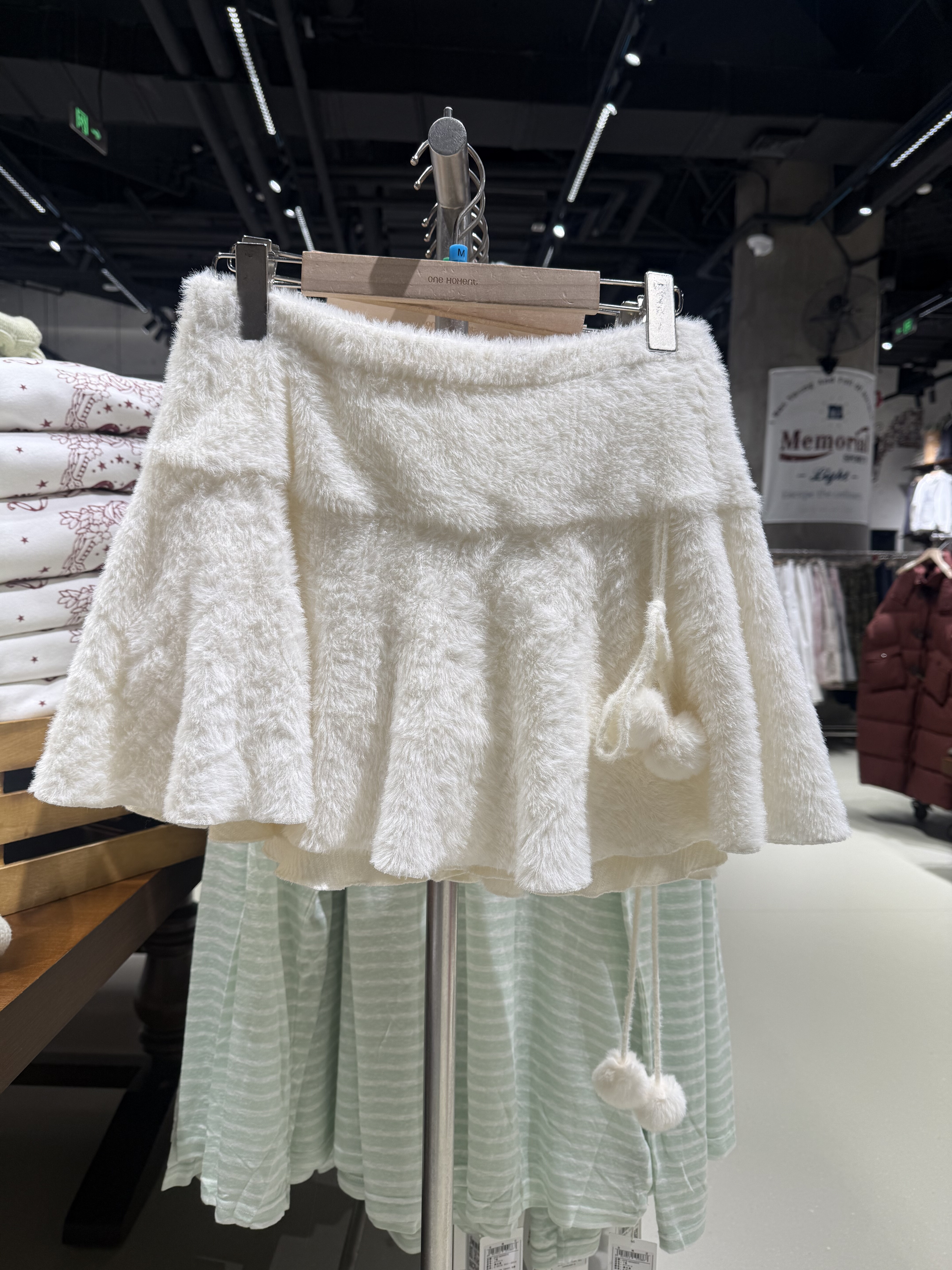 OM one moment国内正品代购半身裙不支持退换