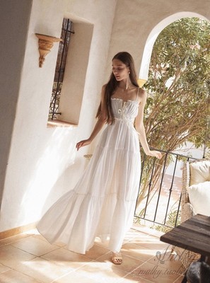 浪漫无袖大摆型吊带连衣裙长裙