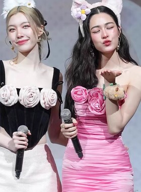 【泰国代购】设计师品牌 Farmul 邝玲玲同款玫瑰花修身连衣裙