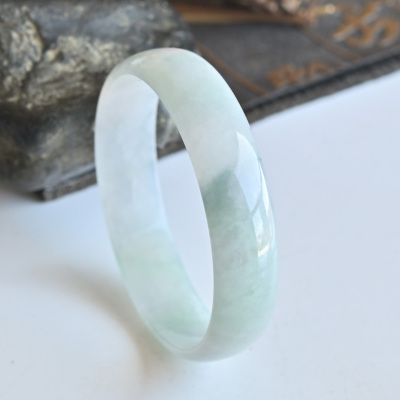 清仓缅甸A货冰种双彩翡翠公主镯