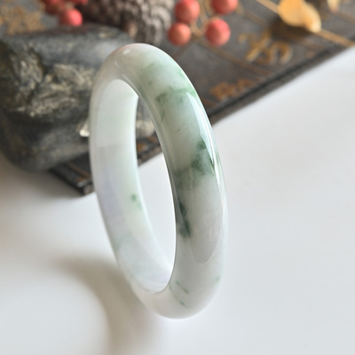 清仓A货缅甸冰糯飘花翡翠手镯